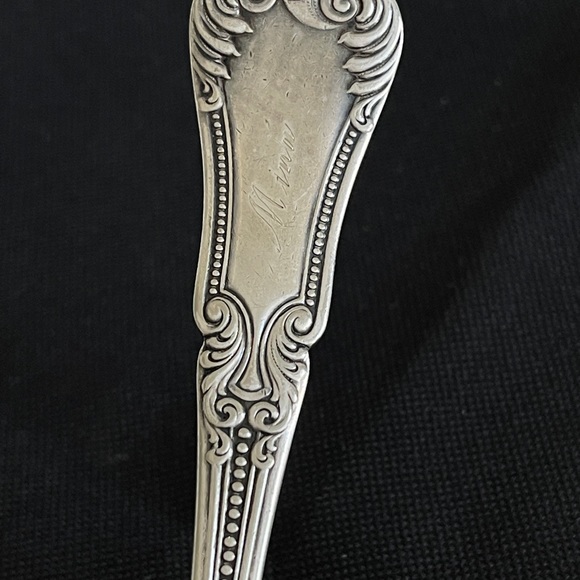 Antique Meat Serving Fork 1847 Rogers Bros A1 LOTUS Vintage Silverplate - Picture 7 of 11